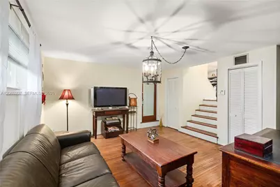 6315 Maynada St, Coral Gables, FL 33146 - Photo 9