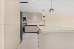 1400 NE 191st St, Miami, FL 33179 - Photo 3