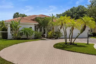 4015 Crossbill Ln, Weston, FL 33331 - Photo 3