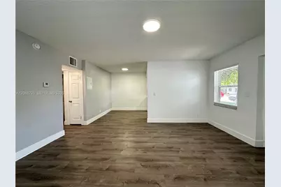 3660 NE 11th Ave #4, Oakland Park, FL 33334 - Photo 9