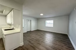 3660 NE 11th Ave, Oakland Park, FL 33334 - Photo 7
