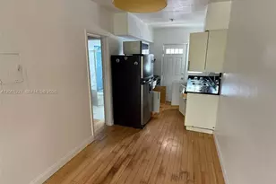8080 Tatum Waterway Dr, Miami Beach, FL 33141 - Photo 3
