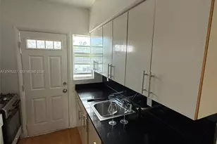8080 Tatum Waterway Dr, Miami Beach, FL 33141 - Photo 1