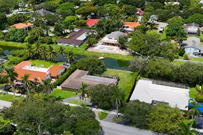 11800 SW 72nd Ave, Pinecrest, FL 33156 - Photo 35