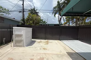 8805 SW 43rd Terrace, Miami, FL 33165 - Photo 15