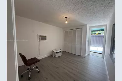 8805 SW 43rd Ter #0, Miami, FL 33165 - Photo 11