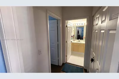 10702 Pelican Dr, Wellington, FL 33414 - Photo 23