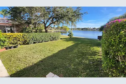 10702 Pelican Dr, Wellington, FL 33414 - Photo 33