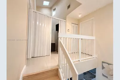 2311 SW 82nd Ter, North Lauderdale, FL 33068 - Photo 9