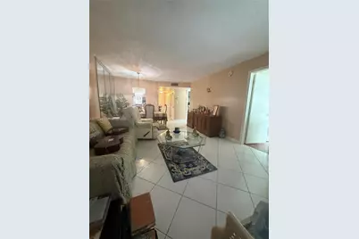 9001 Sunrise Lakes Blvd #201, Sunrise, FL 33322 - Photo 13