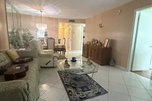 9001 Sunrise Lakes Blvd, Sunrise, FL 33322 - Photo 13