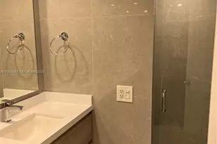 1717 N Bayshore Dr, Miami, FL 33132 - Photo 21