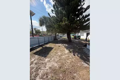 331 NW 39th Ave, Lauderhill, FL 33311 - Photo 5