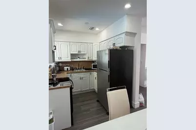 331 NW 39th Ave, Lauderhill, FL 33311 - Photo 7