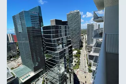 1200 Brickell Bay Dr #3821, Miami, FL 33131 - Photo 3