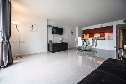 1200 Brickell Bay Dr #3821, Miami, FL 33131 - Photo 15