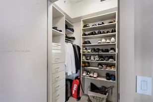 21050 Point Pl, Aventura, FL 33180 - Photo 29
