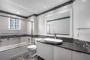 21050 Point Pl, Aventura, FL 33180 - Photo 27