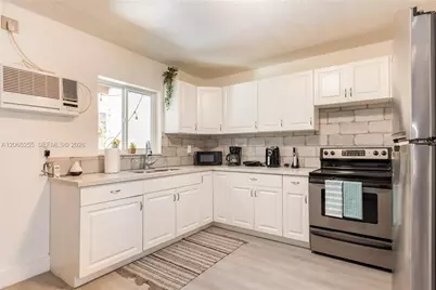 20 SE 13th Ter, Dania Beach, FL 33004 - Photo 3
