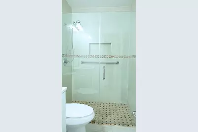 5661 W 21st Ave #5661, Hialeah, FL 33016 - Photo 21