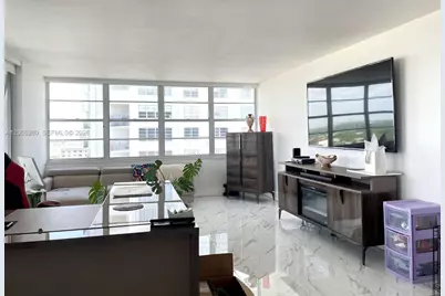 18051 Biscayne Blvd #1904-1, Aventura, FL 33160 - Photo 1
