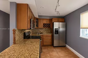 3601 NE 170th St, North Miami Beach, FL 33160 - Photo 7