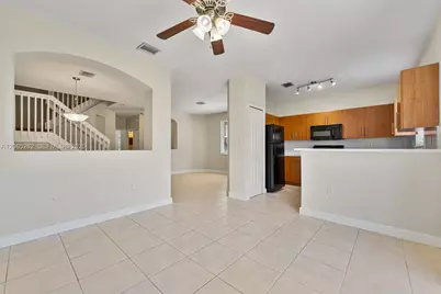2531 SE 15th Ct, Homestead, FL 33035 - Photo 9