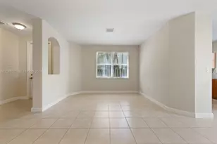 2531 SE 15th Ct, Homestead, FL 33035 - Photo 5
