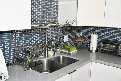 1000 E Island Blvd #303, Aventura, FL 33160 - Photo 9