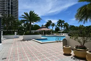 1000 E Island Blvd, Aventura, FL 33160 - Photo 19