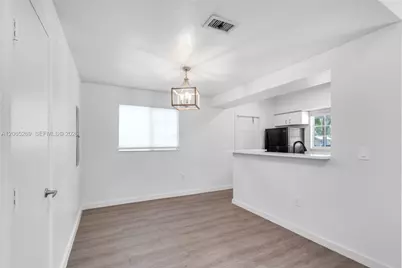1975 NW 3rd Ct #39, Miami, FL 33136 - Photo 7