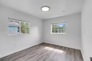 1975 NW 3rd Ct, Miami, FL 33136 - Photo 21