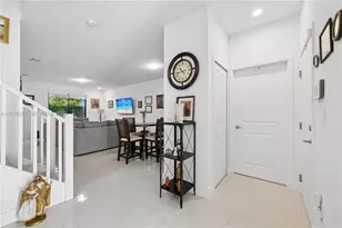 13667 SW 157th Ct, Miami, FL 33196 - Photo 5