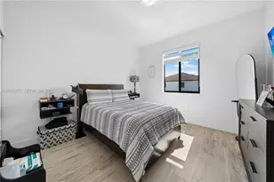 13667 SW 157th Ct, Miami, FL 33196 - Photo 21
