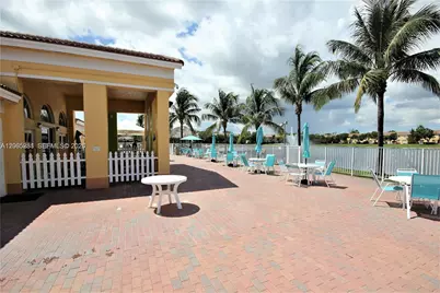 1522 SE 24th Ct #206, Homestead, FL 33035 - Photo 7
