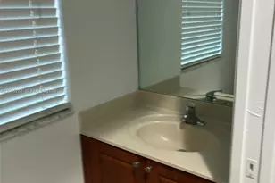 1522 SE 24th Ct, Homestead, FL 33035 - Photo 7
