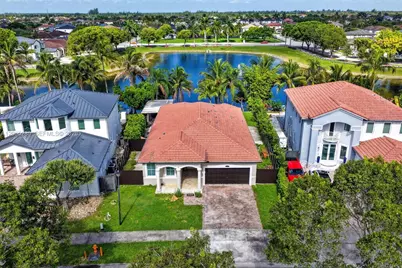 1458 SW 150th Ave, Miami, FL 33194 - Photo 1