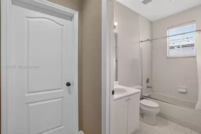 1458 SW 150th Ave, Miami, FL 33194 - Photo 35