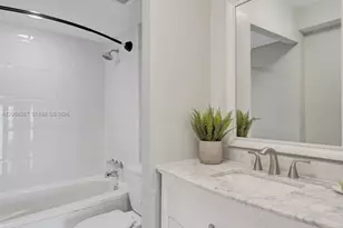 3716 NE 168th St, North Miami Beach, FL 33160 - Photo 53