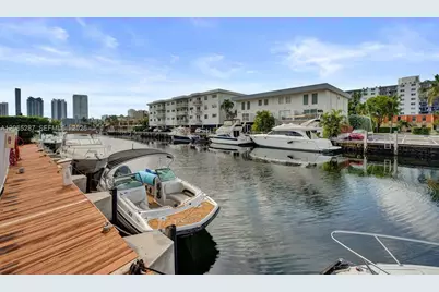 3716 NE 168th St #301, North Miami Beach, FL 33160 - Photo 39
