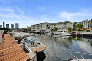 3716 NE 168th St, North Miami Beach, FL 33160 - Photo 39