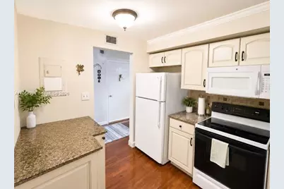 600 Three Islands Blvd #1107, Hallandale Beach, FL 33009 - Photo 3