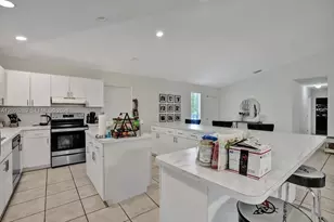 19622 SW 87th Ct, Cutler Bay, FL 33157 - Photo 5