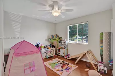 19622 SW 87th Ct, Cutler Bay, FL 33157 - Photo 9