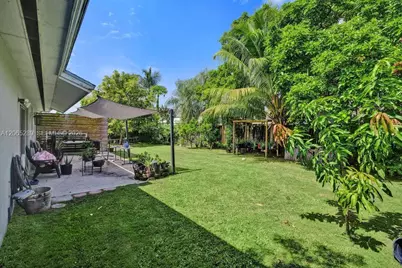 19622 SW 87th Ct, Cutler Bay, FL 33157 - Photo 11