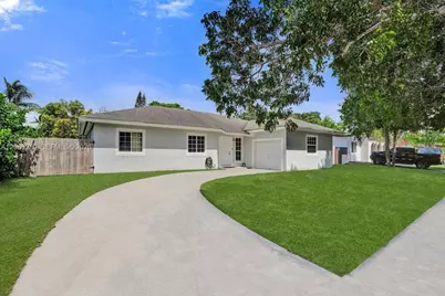 19622 SW 87th Ct, Cutler Bay, FL 33157 - Photo 1