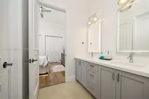 8111 SW 178th St, Palmetto Bay, FL 33157 - Photo 27