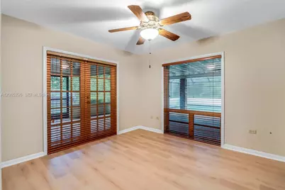 11624 SW 93rd St, Miami, FL 33176 - Photo 11