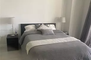 45 SW 9th St, Miami, FL 33130 - Photo 5