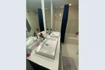 45 SW 9th St #1005, Miami, FL 33130 - Photo 7